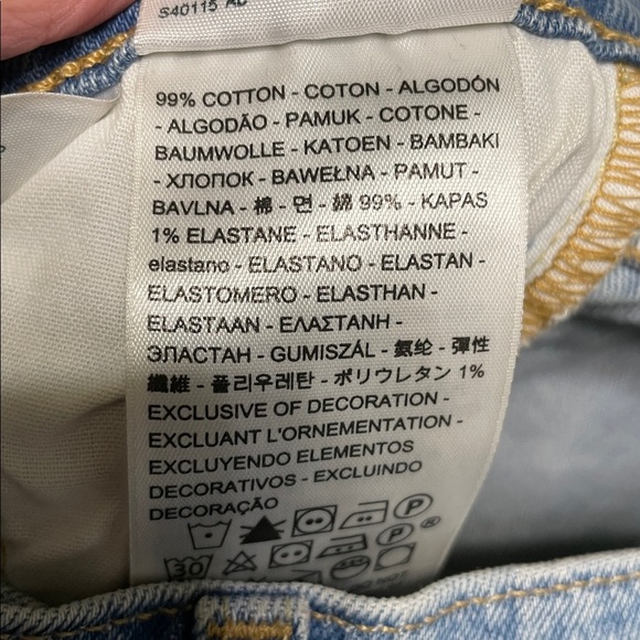 Levi's 501 Premium Button Fly High Rise Fringe Medium Wash Ankle Denim Size 25 - Picture 11 of 12